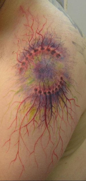 tatuaje mordida zombie