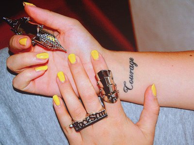 tatuajes uñas
