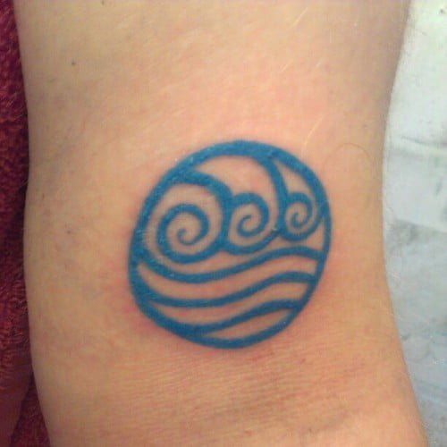 tattoo olas de mar