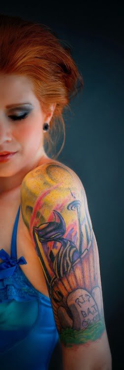 Black cat tattooo Tatuaje de gato negro en brazo