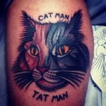 Tatuaje de gato bicolor