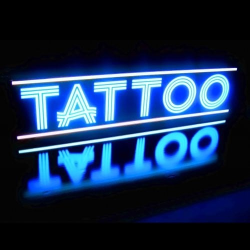 Tatuaje caja neon