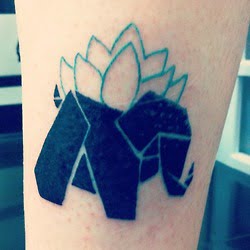 Tatuaje elefante origami