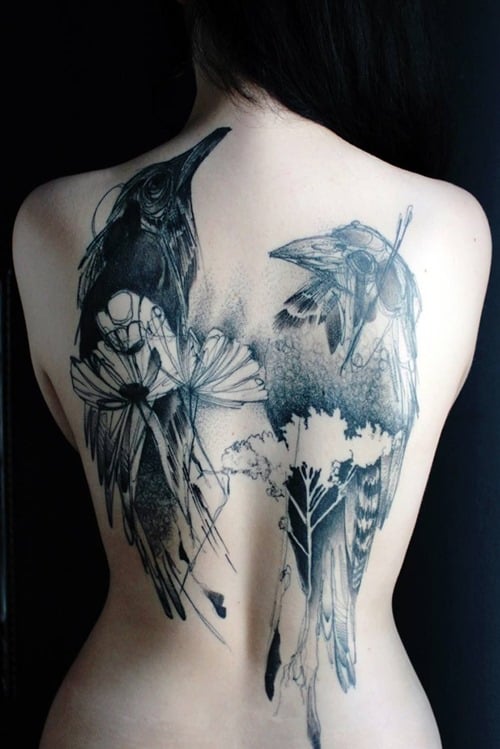 Tatuaje de cuervos