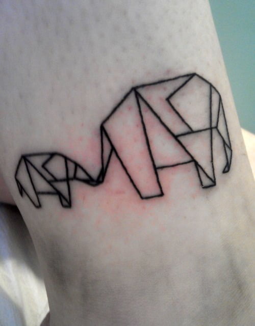 Tatuaje elefantes de papel