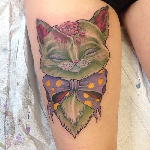 Tatuaje gato zombi