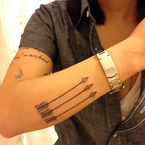 Tatuaje flechas