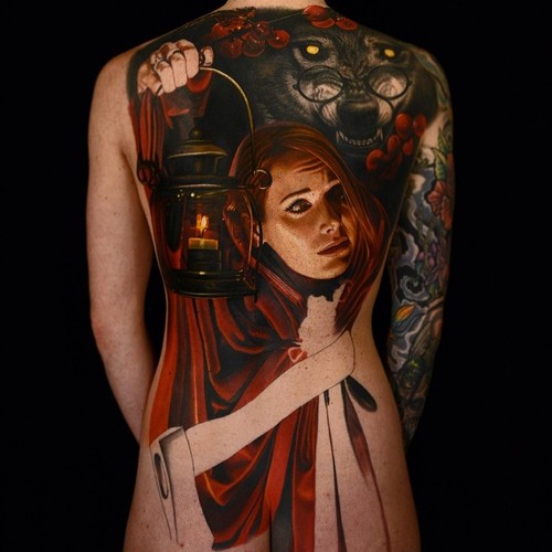 Tatuaje Caperucita moderna