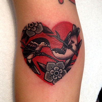 Tatuaje pájaros enamorados