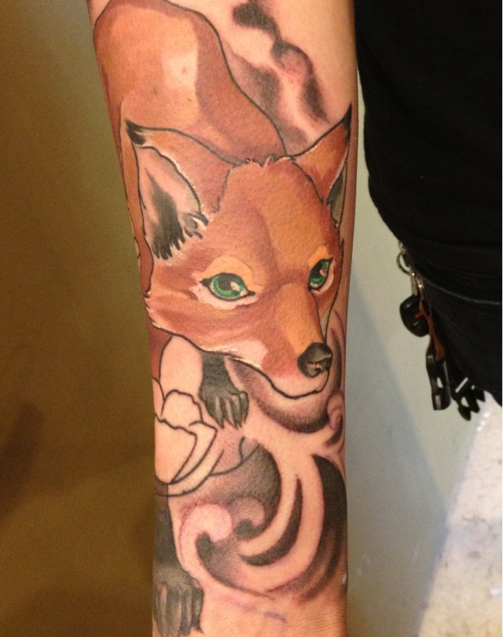 Tatuaje zorro brazo