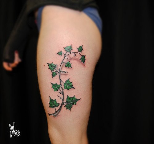 Tatuaje hojas hiedra