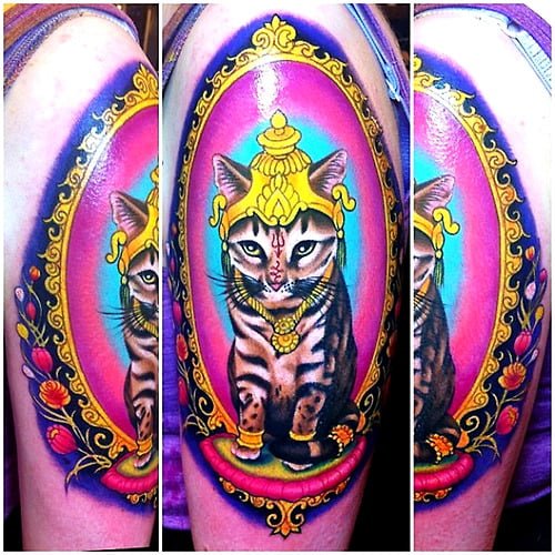 Tatuaje gato hindú