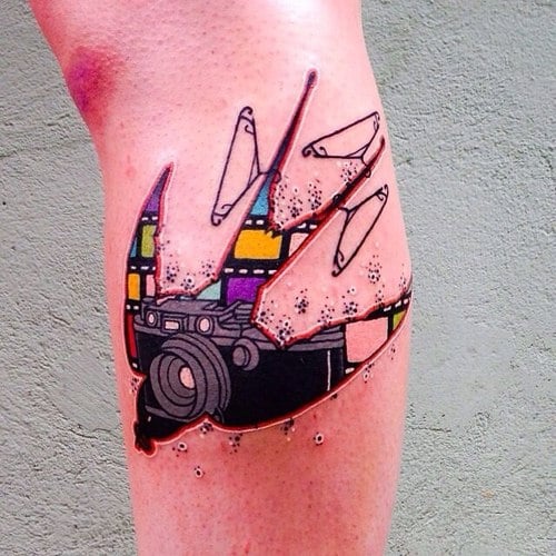 Tatuaje silueta pájaro