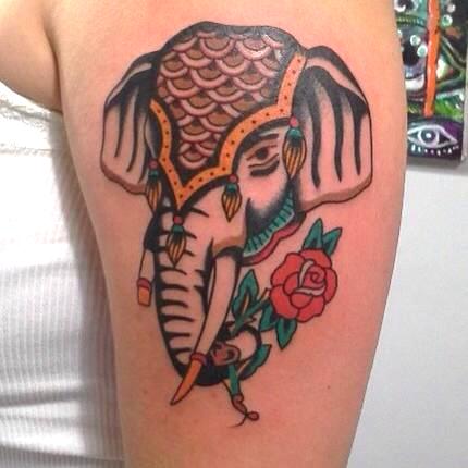 Tatuaje cabeza elefante