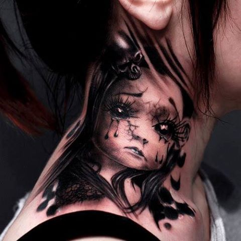 Tatuaje muñeca llorona