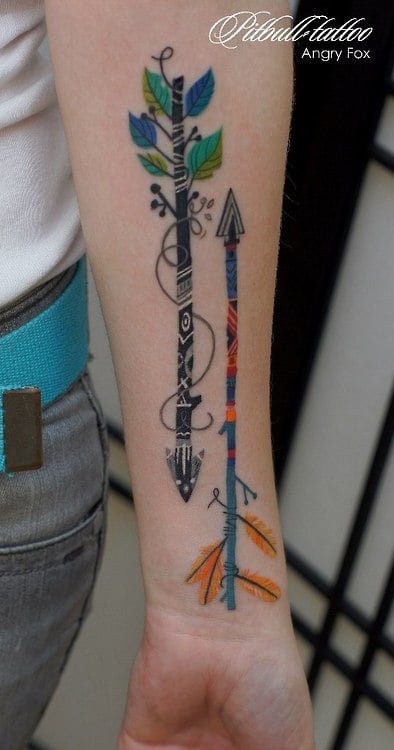 Tatuajes flechas indigenas
