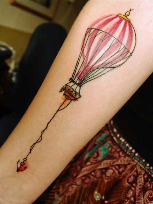Tatuaje globo aerostático