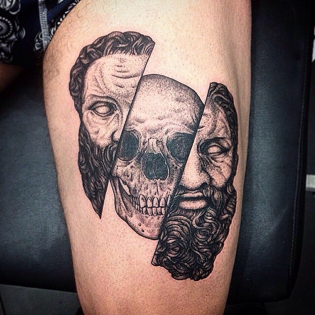 Tatuaje de estatua griega