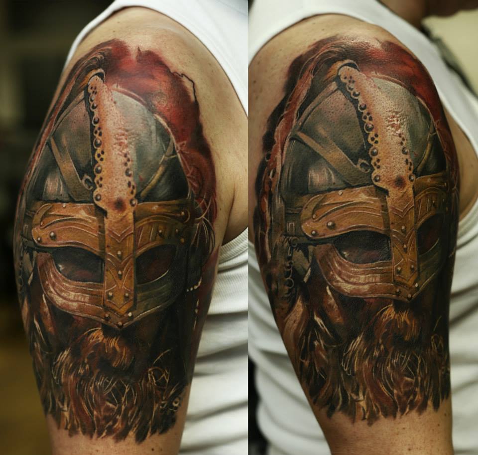 Tatuaje guerrero vikingo