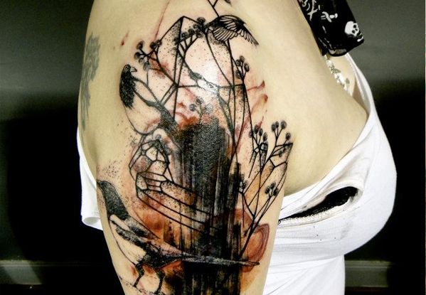 Tatuaje urracas en las rocas