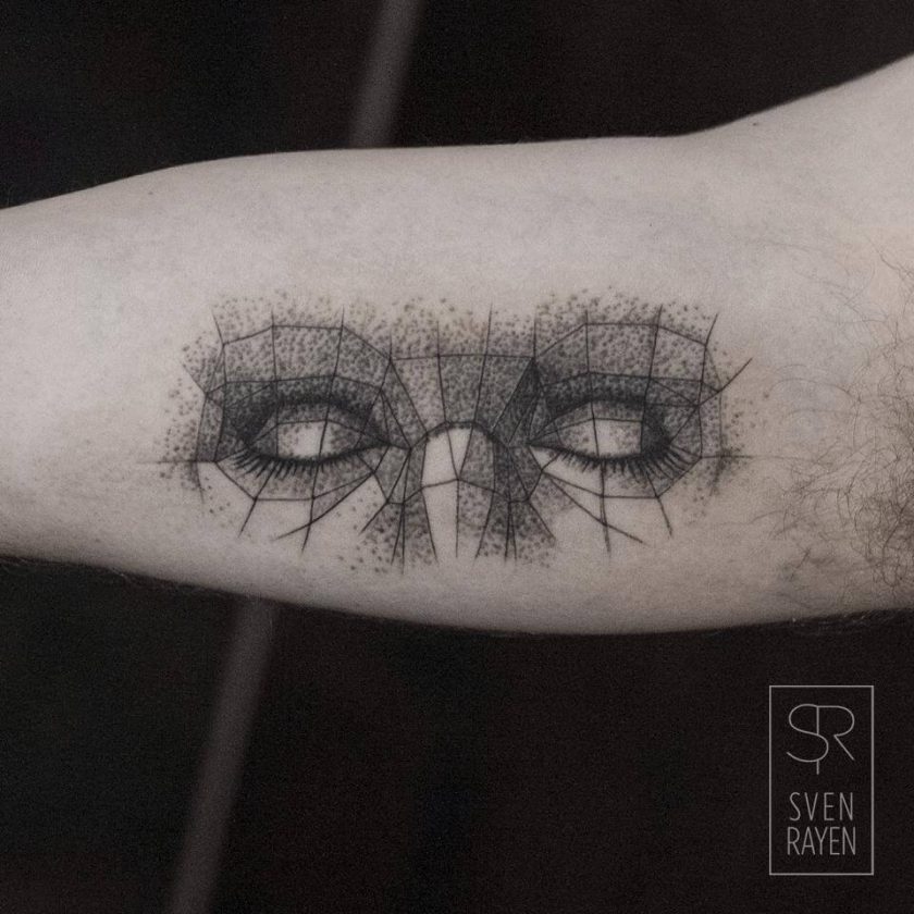 Tatuaje ojos de mujer
