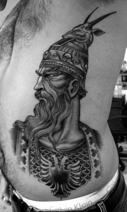 Tatuaje heroe medieval