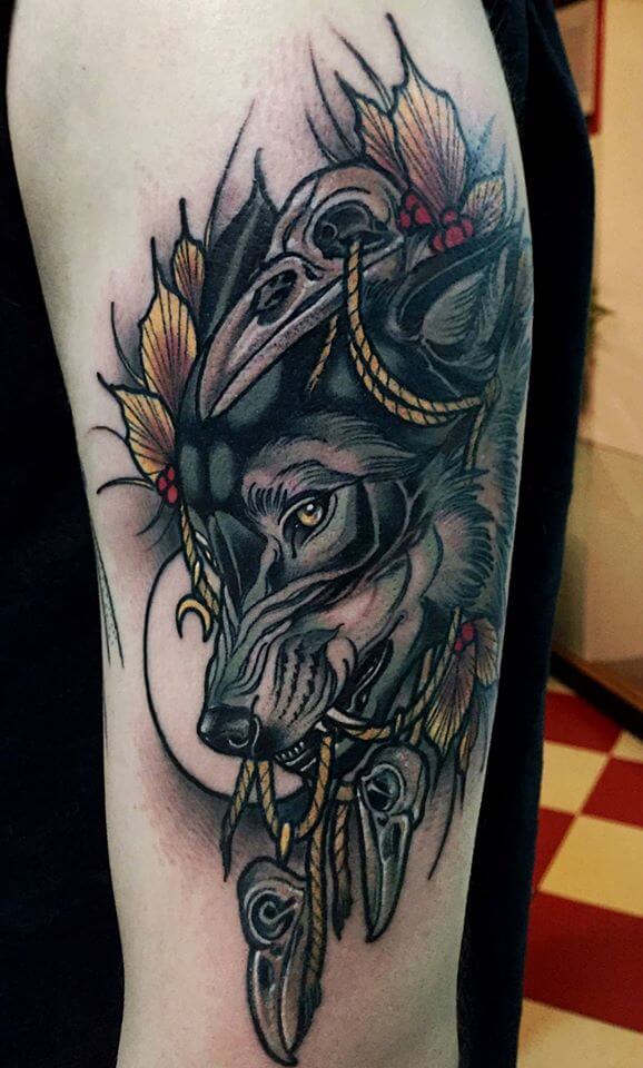 Tatuaje lobo gris